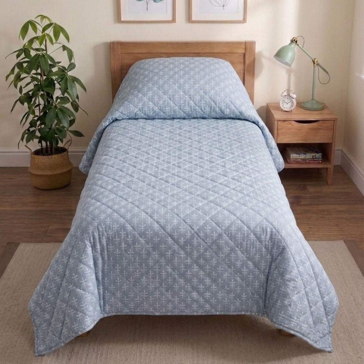 Cubre Cama Richmond Arab Celeste - 1 Plaza 