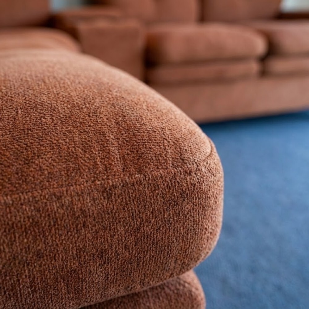 SOFÁ SILLÓN ESQUINERO RINCONERO - CON POSA VASOS BEIGE