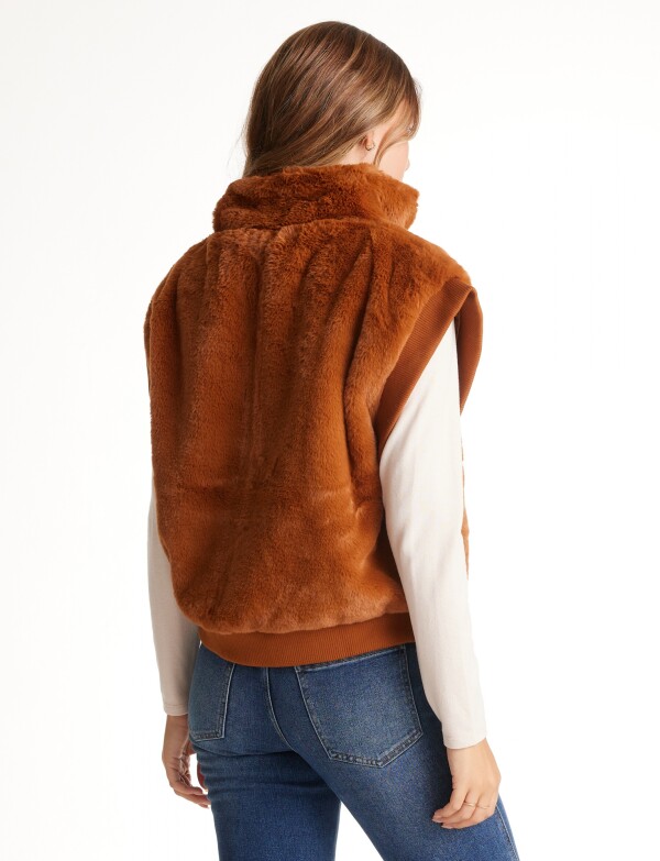 Chaleco Faux Fur TOSTADO