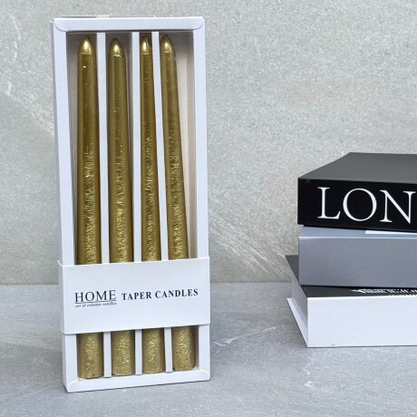 Set 4 Velas Conicas Ligeras 25cm Set 4 Velas Conicas Ligeras 25cm