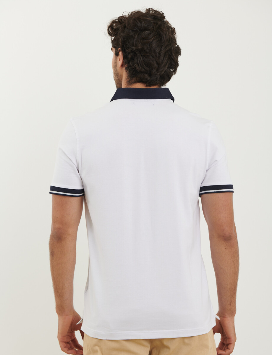 520974 REMERA HARRINGTON LABEL Blanco