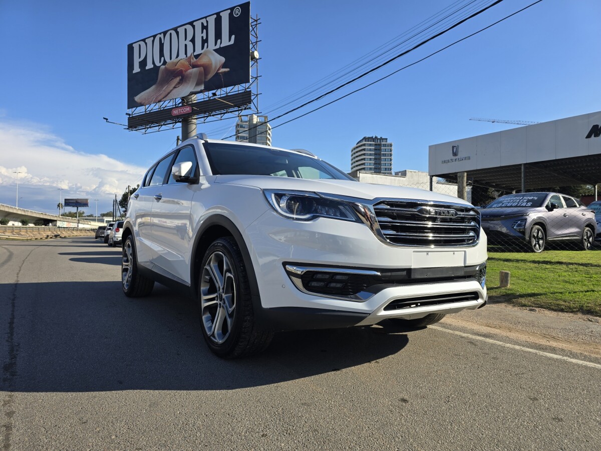 Jetour X70 Luxury 2023 EXCELENTE ESTADO! | Permuta/ Financia Jetour X70 Luxury 2023 EXCELENTE ESTADO! | Permuta/ Financia