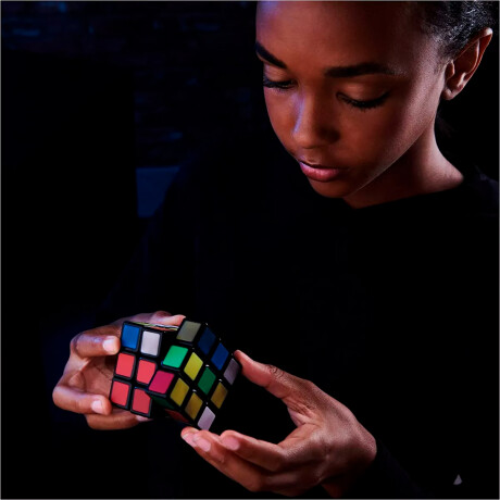 Juego de Ingenio Cubo Rubik's 3X3 Hasbro 001