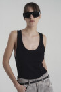 MUSCULOSA BESAKIH Negro