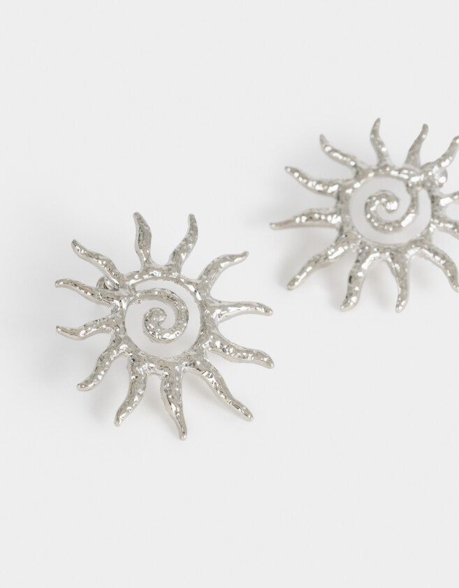 Aros Colgantes Cortos Soles Aro Espiral Con Sol - Plateado