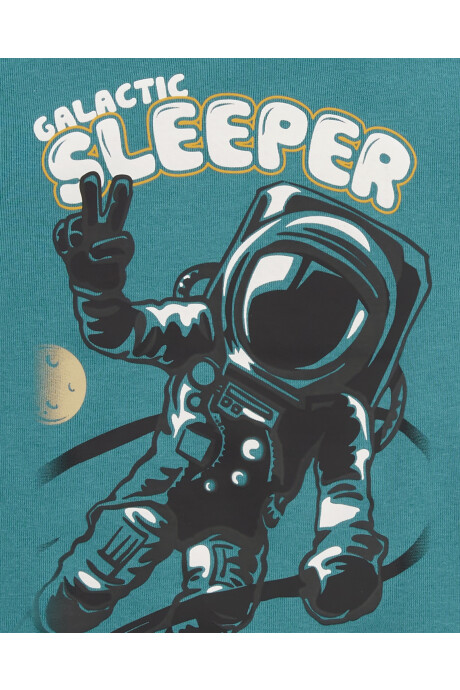 Pijama cuatro piezas de algodón, dos pantalones y dos remeras, diseño astronauta Pijama cuatro piezas de algodón, dos pantalones y dos remeras, diseño astronauta