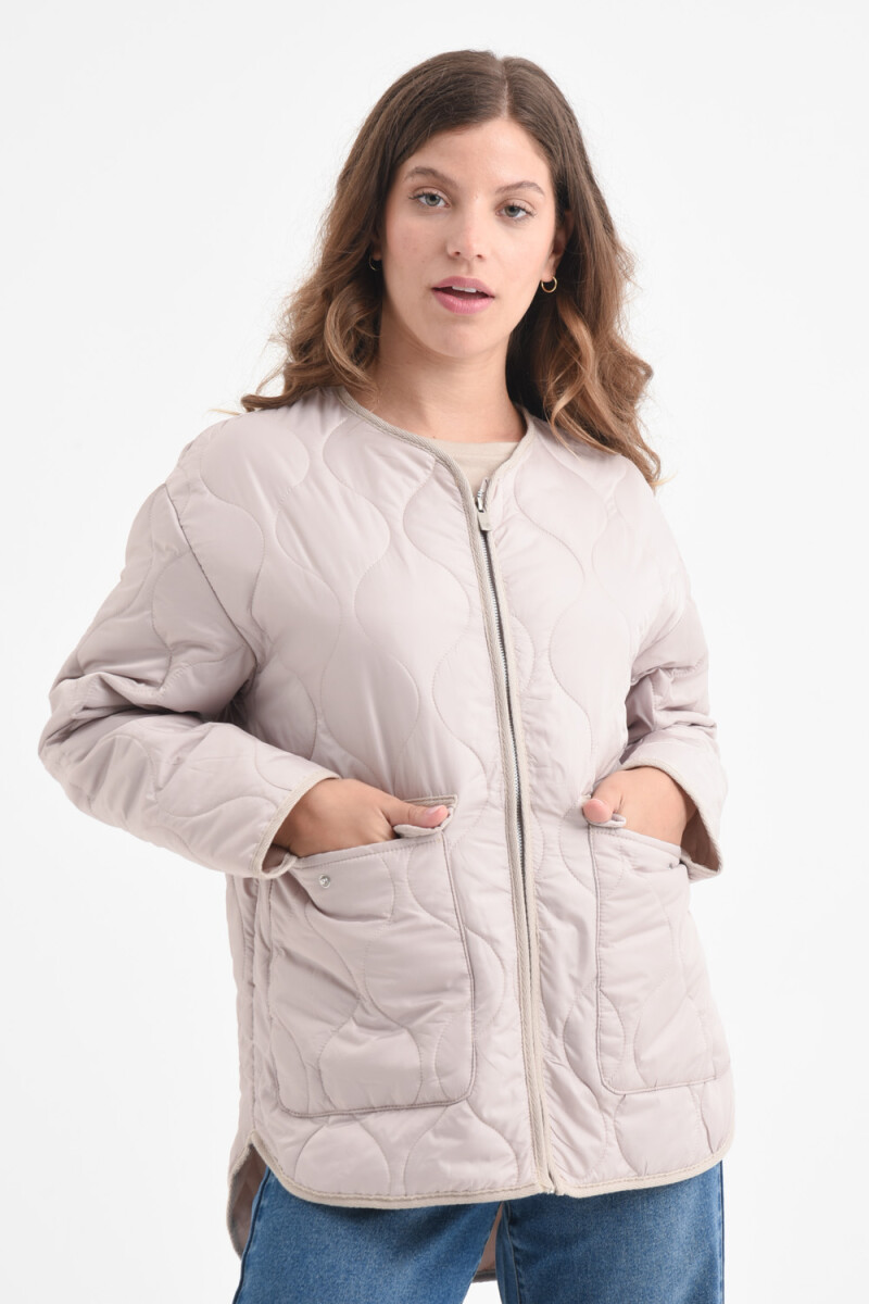 Campera capitoneada Beige
