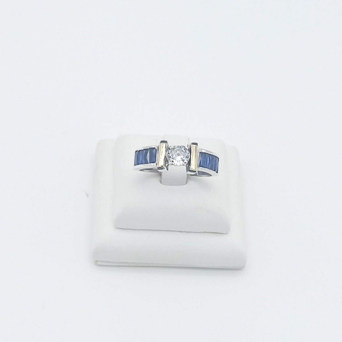 Anillo de plata 925, double en oro 18 ktes y circonias. 