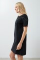 Vestido con flecos negro