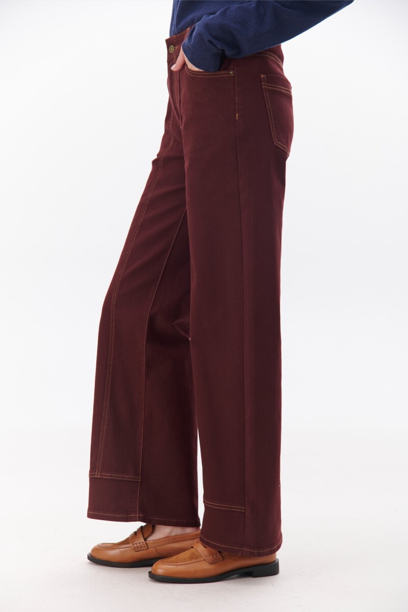 PANTALON MIDTOWN BURDEOS