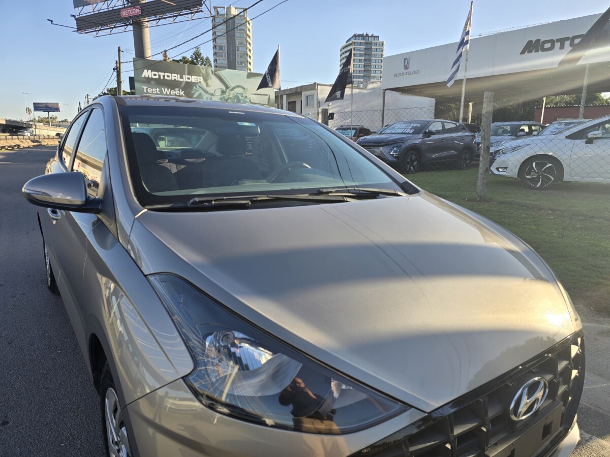 Hyundai HB20S 1.0 2022 EXCELENTE ESTADO! |Permuta / Financia Hyundai HB20S 1.0 2022 EXCELENTE ESTADO! |Permuta / Financia