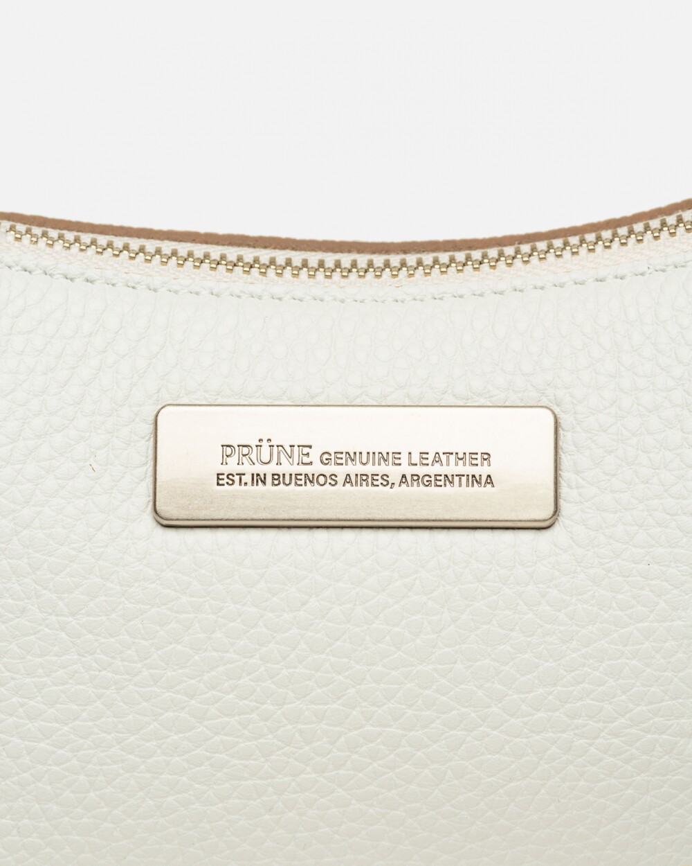 Cartera al hombro Mia en cuero graneado Blanco