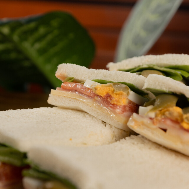 Sandwiches Olímpicos x6 en Pan Blanco