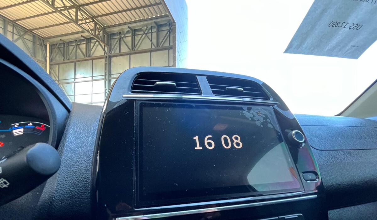 Renault Kwid Outsider 1.0 2024 Renault Kwid Outsider 1.0 2024