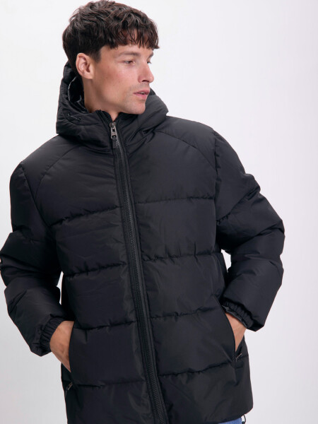 Campera capitoneda Negro