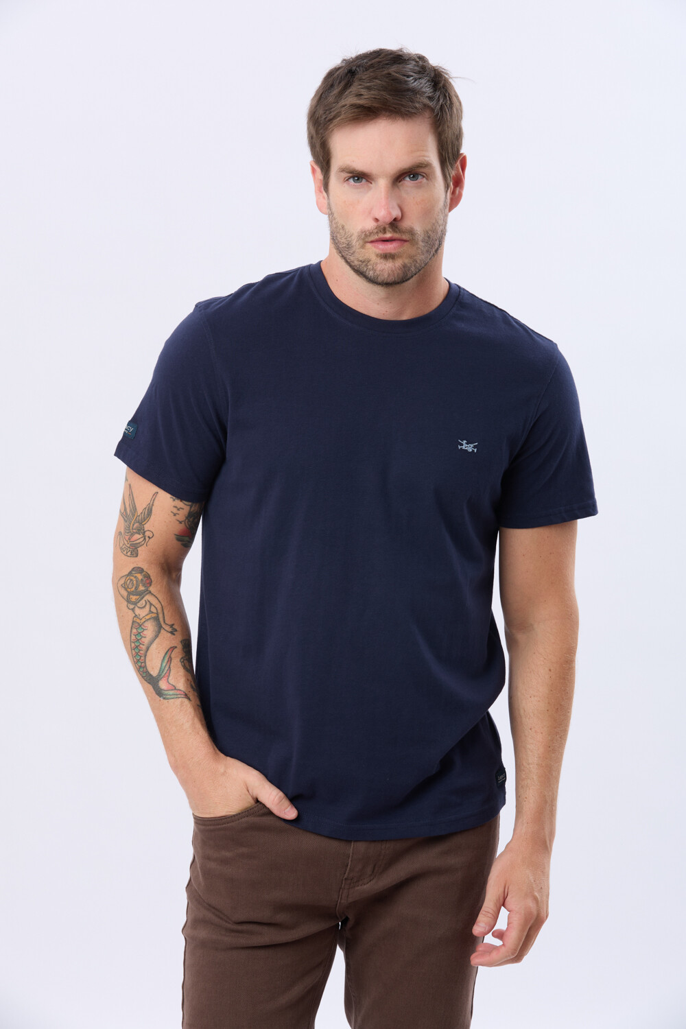 REMERA BÁSICA DE ALGODÓN Azul