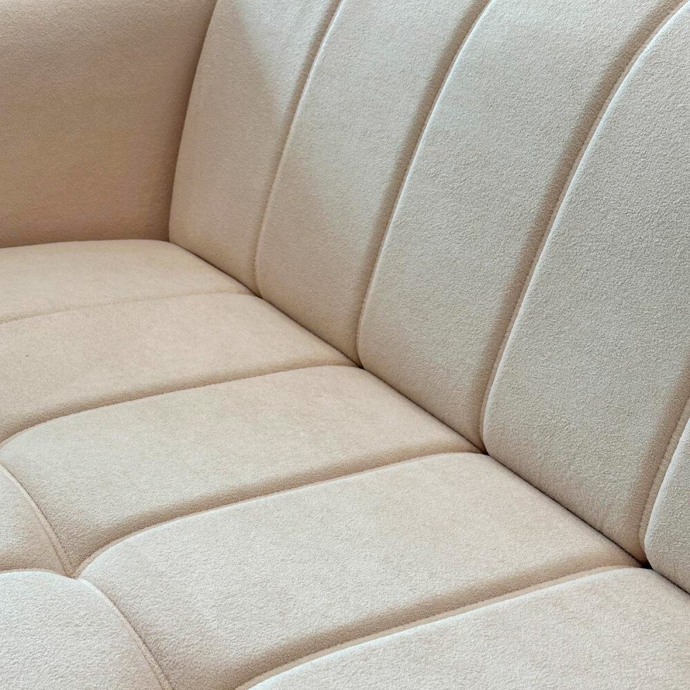 SILLÓN BARCELOS DE 3 CUERPOS, TELA CANADÁ ESTARKAD COLOR MARFIL Sillón Barcelos De 3 Cuerpos, Tela Canadá Estarkad Color Marfil