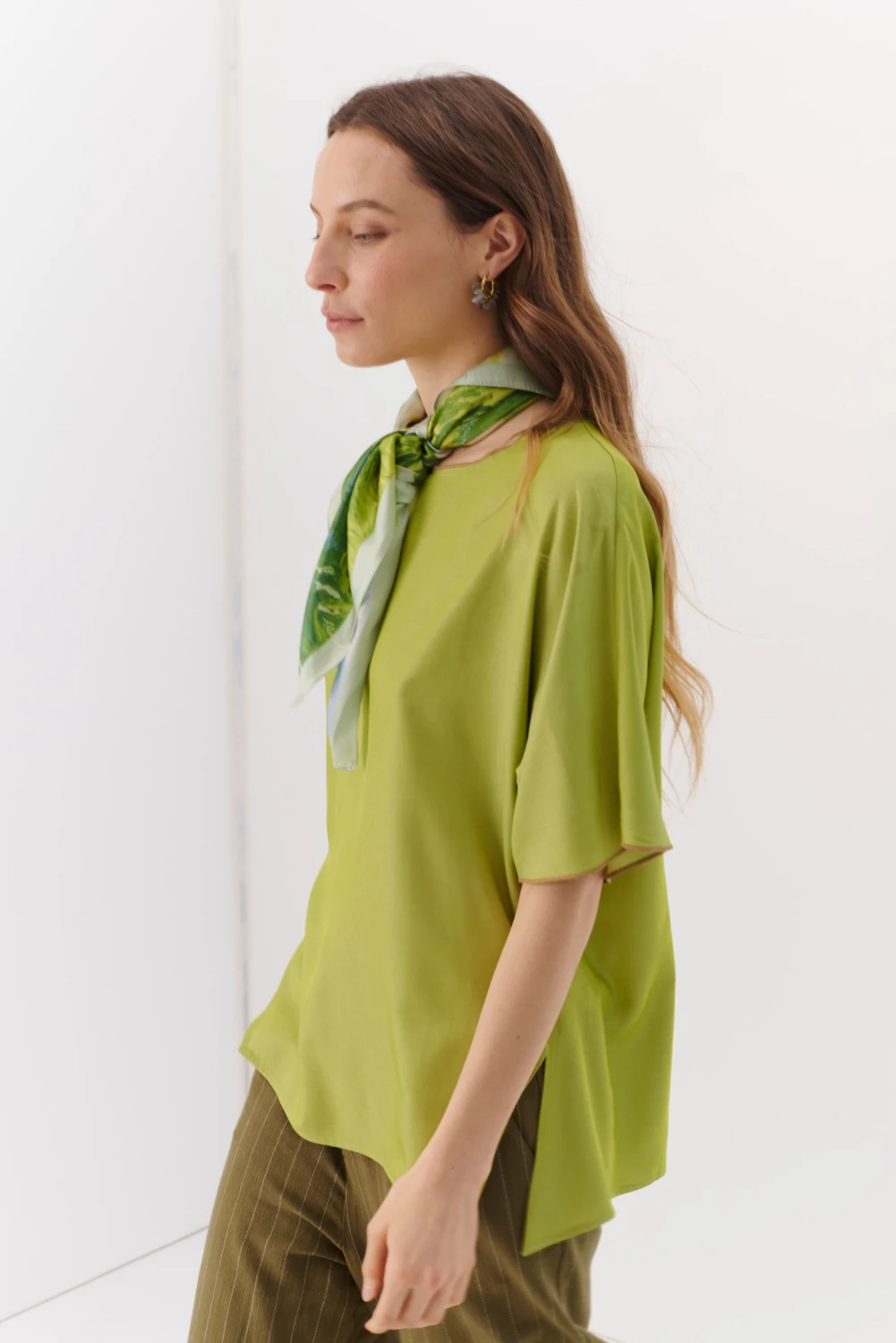 BLUSA TENCEL SOFT verde 3