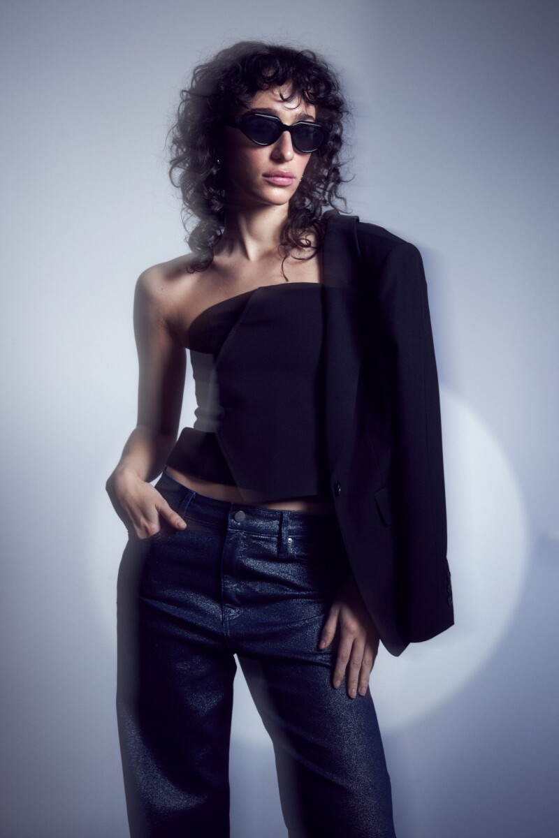 Top corsetero negro