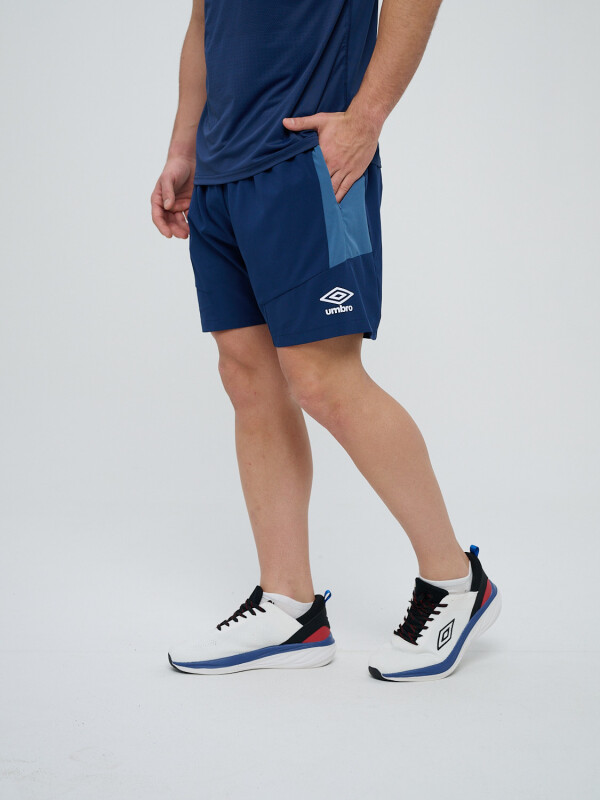 SHORT AXIS Umbro Hombre 001