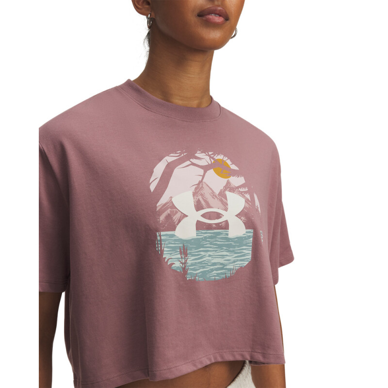 UA W Outdoor Graphic Crop SS-BRN BRN-651