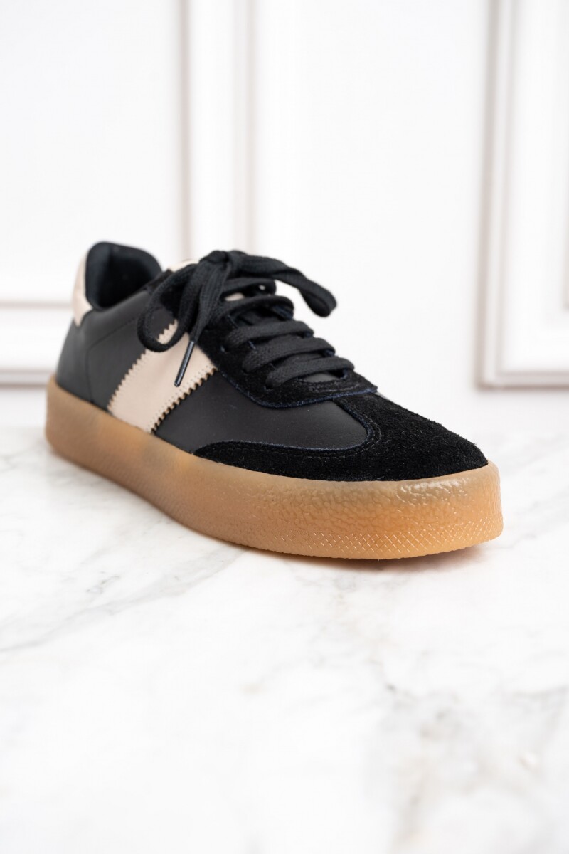 Zapatilla Combinada Cuero Negro