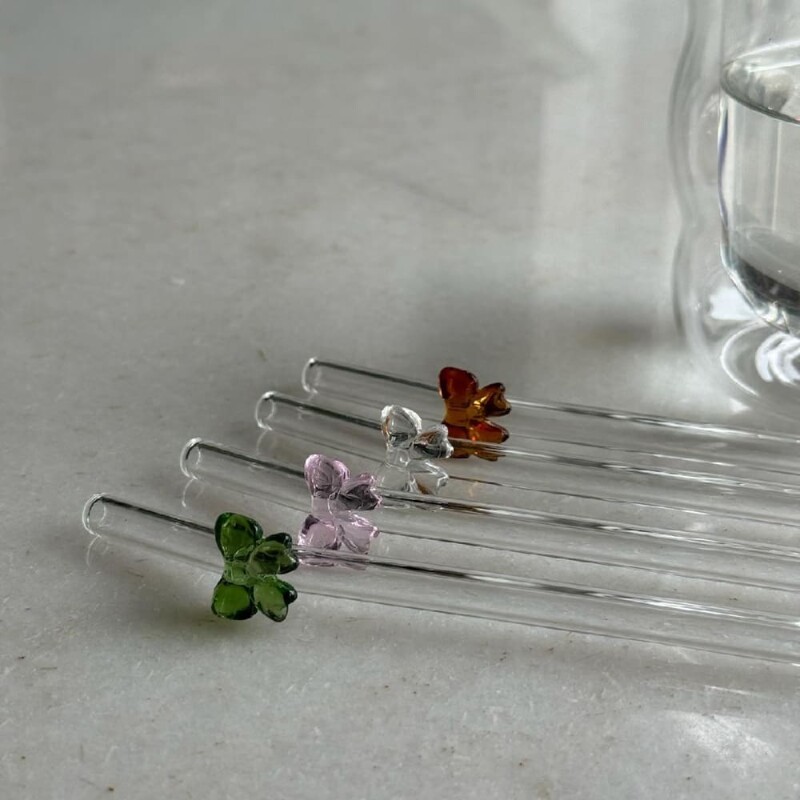 Set 4 pajitas sorbitos con diseño moña