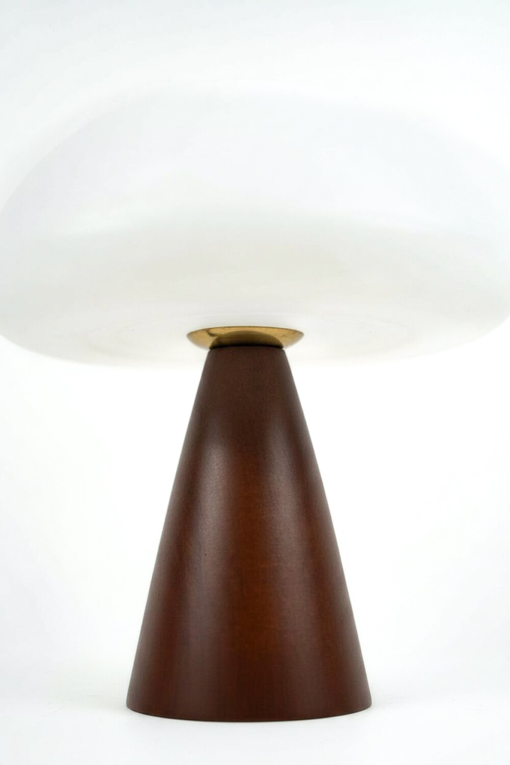 Lampara De Mesa Halo Color Unico
