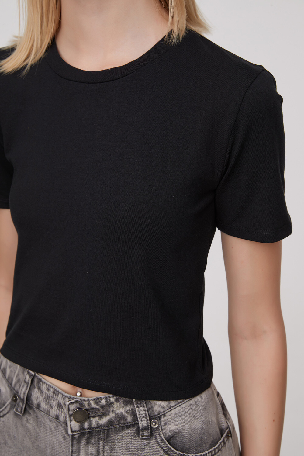 Remera Belga Negro