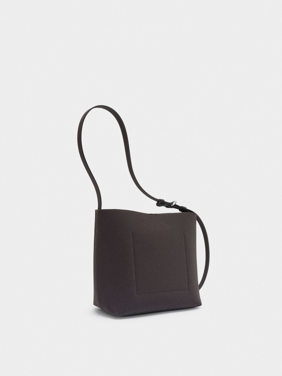 Bolso De Hombro Con Textura Suave marron