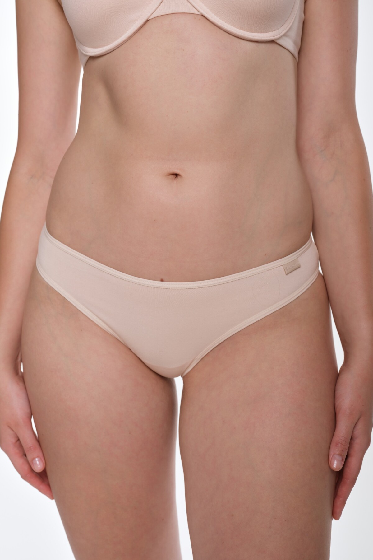 Bikini cotton club Arena