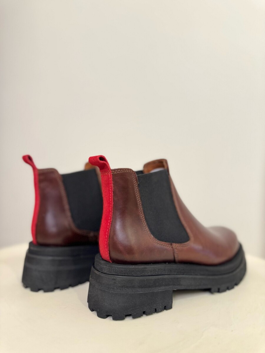 BORCEGOS NEW TOKIO - BORDO 