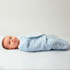 Sobre swaddle de dormir BUBA para bebe celeste