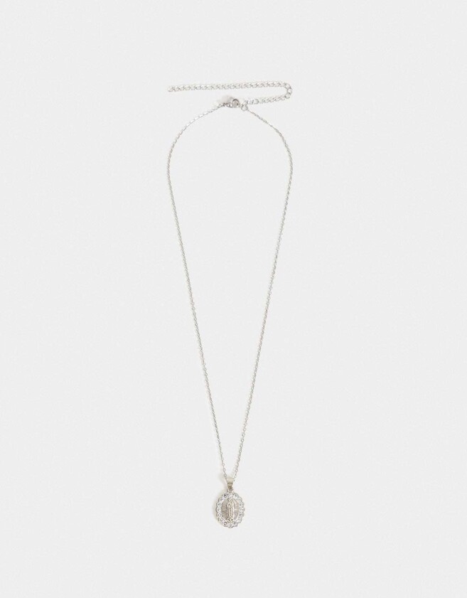 Cadena Corta con Dije Religioso Collar De Acero Inoxidable - Plateado