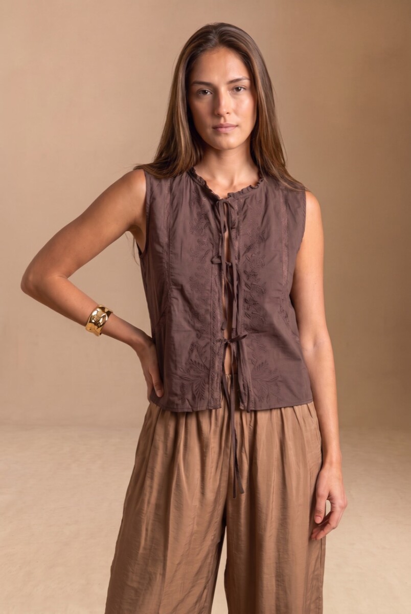 Blusa Bordada - Marron 