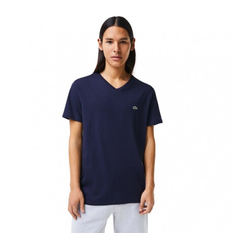 REMERA LACOSTE PIMA CON CUELLO 166