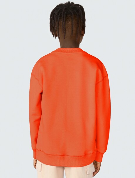 BUZO INFANTIL CON ESTAMPA MODELO OVERSIZE NARANJA