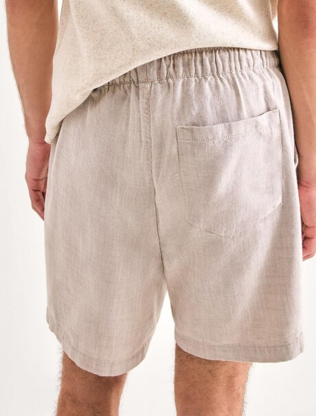BERMUDA CON TELA TEXTURIZADA BEIGE