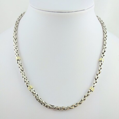 Cadena de plata 925 con detalles de double en oro 18 Ktes. Cadena de plata 925 con detalles de double en oro 18 Ktes.