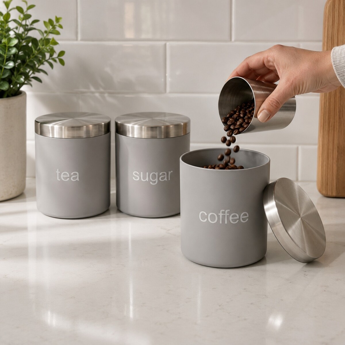 Set de 3 Frascos para Cocina de Plástico con Tapa de Metal 