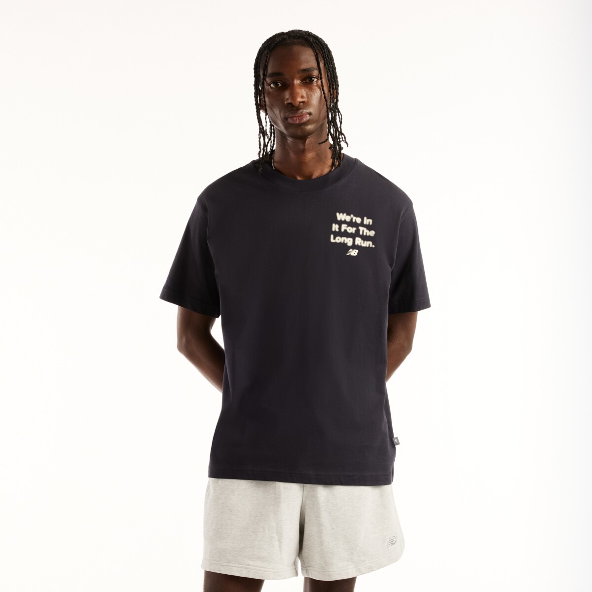 Remera New Balance de Hombre - Foggy Daze 1906 - MT62R4SWDNT - DARK GREY 