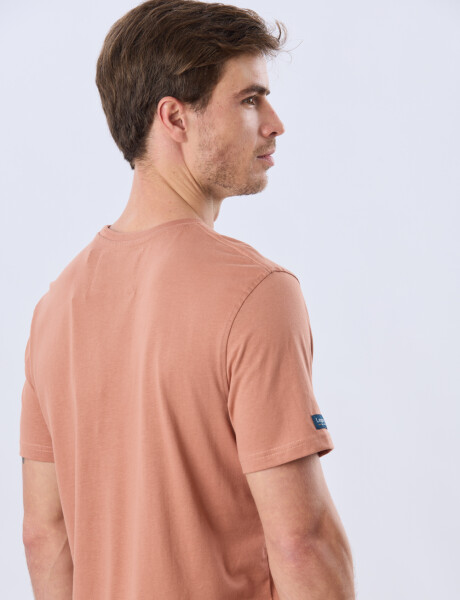 REMERA BÁSICA DE ALGODÓN Terracota