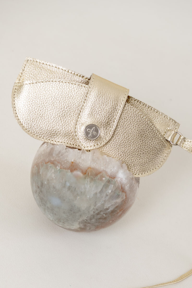 Cuelga lentes LIS - Champagne 