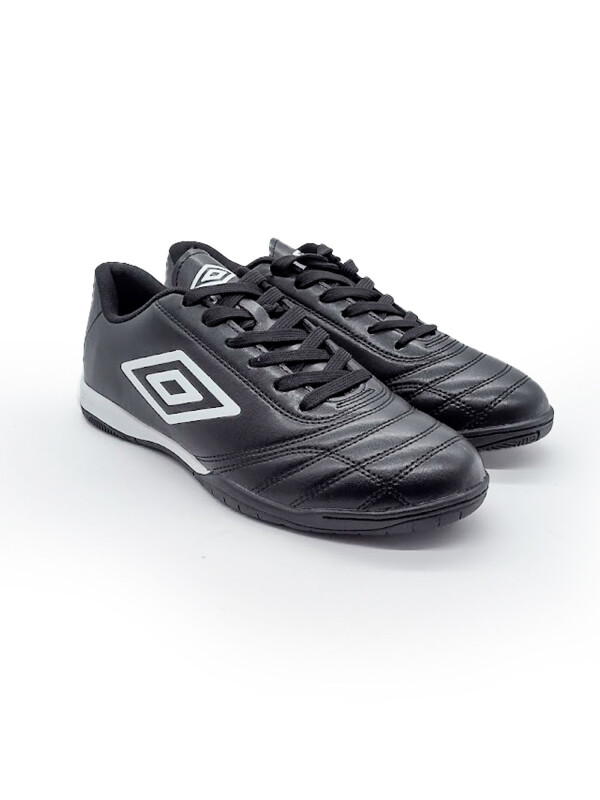 Calzado Classic II.IC Umbro Hombre 029