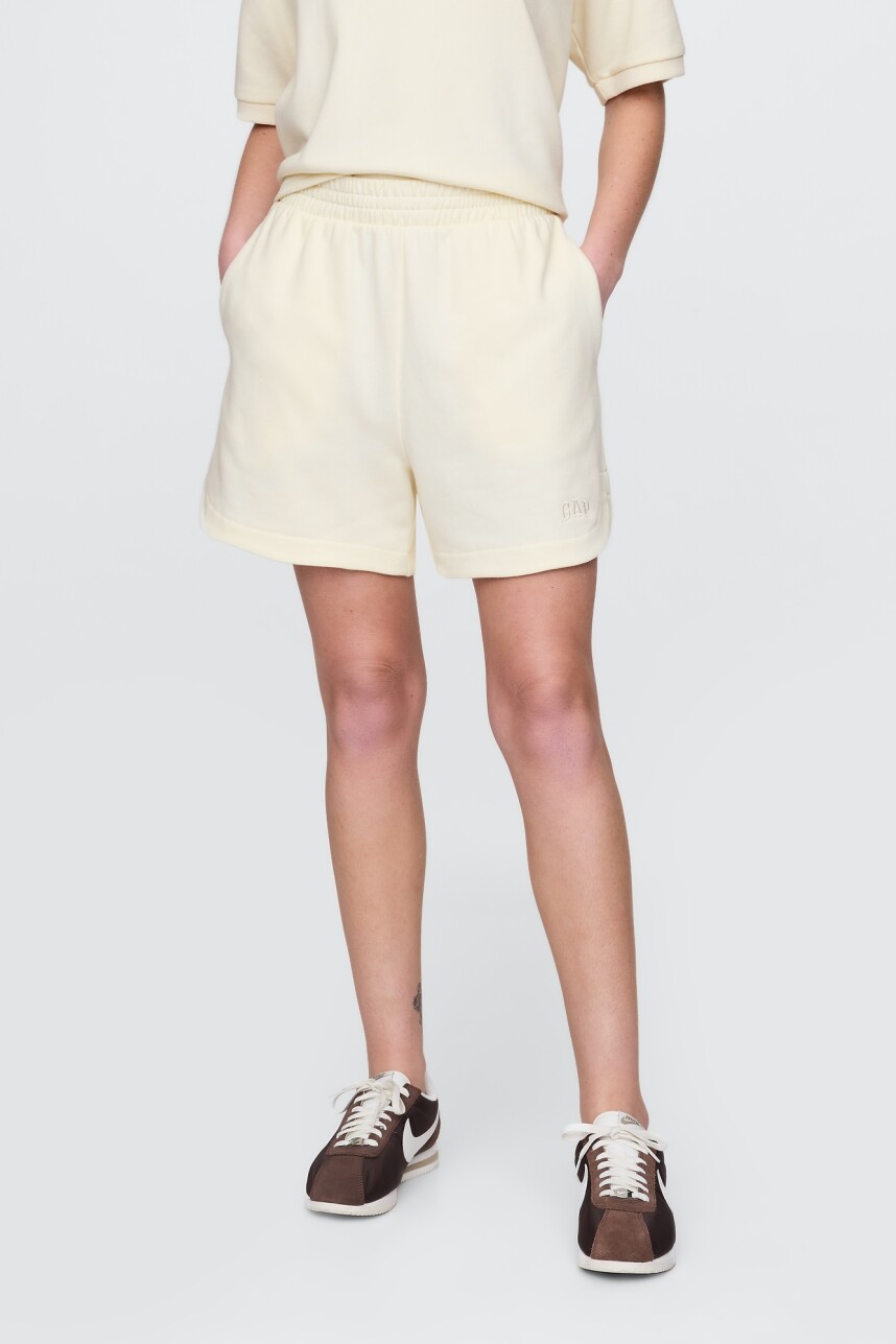 Short Sin Felpa Logo Gap Mujer White Sail