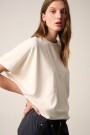 REMERA MUR Crudo