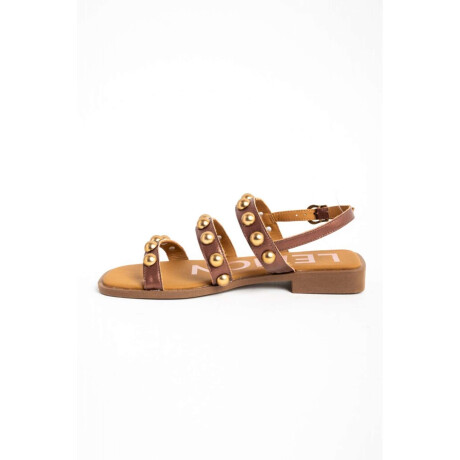Sandalias De Cuero Con Tachas Burdeos