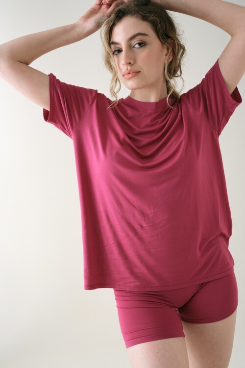 Remera Oversize Viscosa Burdeos