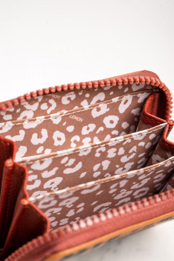 Billetera Animal Print Camel