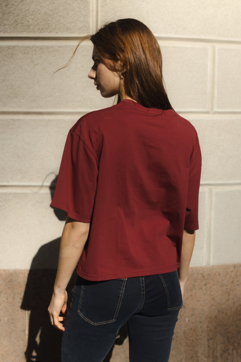 Remera Tag Bordó